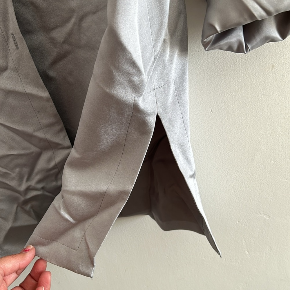 Finity, Woman’s Size Medium Button Down 100% Silk… - image 6